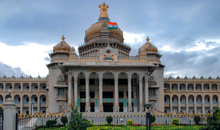 ರಾಜ್ಯ ಸರ್ಕಾರದಿಂದ ಆರೋಗ್ಯ ಇಲಾಖೆ ಅಧಿಕಾರಿ, ಸಿಬ್ಬಂದಿಗೆ ಬಿಗ್ ಶಾಕ್: ಈ ಗುಣಮಟ್ಟ ಮಾನದಂಡ ಗುರಿ ಸಾಧಿಸದಿದ್ದರೇ ಕ್ರಮ ಫಿಕ್ಸ್