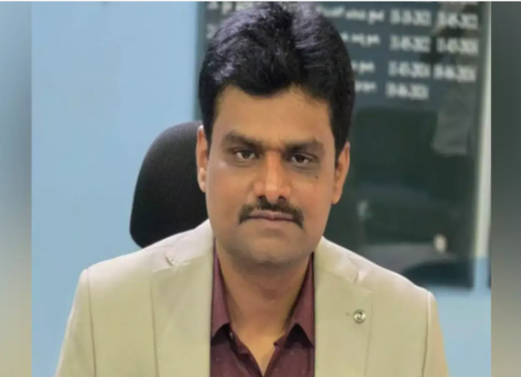 ಬೀದರ್ ಅಪರ ಜಿಲ್ಲಾಧಿಕಾರಿ ಡಾ.ಈಶ್ವರ್ ಉಳ್ಳಾಗಡ್ಡಿ ವರ್ಗಾವಣೆ