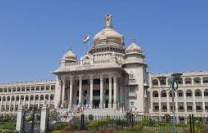 ರಾಜ್ಯ ಸರ್ಕಾರಿ’ ನಿವೃತ್ತ ನೌಕರರಿಗೆ ನಗದುರಹಿತ ವೈದ್ಯಕೀಯ ಸೌಲಭ್ಯ : ಸರ್ಕಾರ ಆದೇಶ ಹೊರಡಿಸಿದೆ