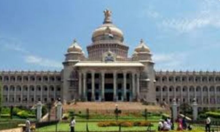 ರಾಜ್ಯ ಪೊಲೀಸ್ ಇಲಾಖೆಗೆ ಮೇಜರ್ ಸರ್ಜರಿ : 35 ಐಪಿಎಸ್ ಅಧಿಕಾರಿಗಳ ವರ್ಗಾವಣೆ