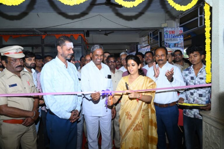 ಸರ್ಕಾರದ ಎರಡು ವರ್ಷ ಸಾಧನೆ ಬಿಂಬಿಸುವ ವಸ್ತು ಪ್ರದರ್ಶನಕ್ಕೆ ಚಾಲನೆ;