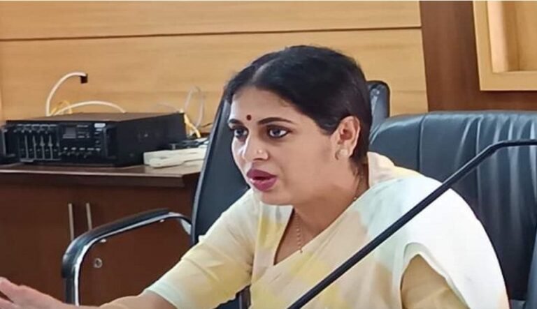 ಪರಿಶಿಷ್ಟ ವರ್ಗಗಳ ಅಲೆಮಾರಿ ನಿಗಮದ ಅಧ್ಯಕ್ಷೆ ಪಲ್ಲವಿ ಜಿ ಸಿಂಧನೂರ ತಾಲೂಕಿನಲ್ಲಿ ಪ್ರವಾಸ