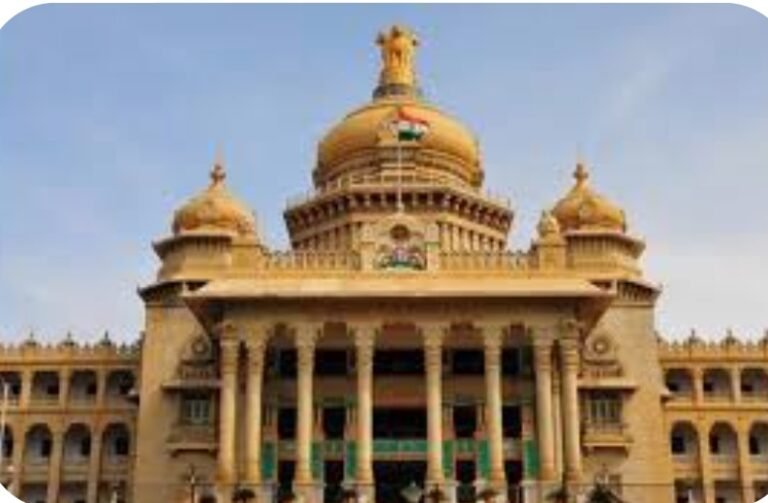 ರಾಜ್ಯಾದ್ಯಂತ 984 ಸರ್ಕಾರಿ ಪ್ರಾಥಮಿಕ&nbsp;&nbsp; ಶಾಲೆಗಳಲ್ಲಿ ಆಂಗ್ಲ ಮಾಧ್ಯಮ ತರಗತಿ ಜೊತೆ (ದ್ರಿಭಾಷಾ) ಆರಂಭಕ್ಕೆ ಅನುಮತಿ