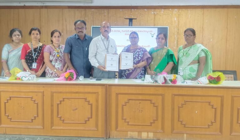 ಕನ್ನಡ ವಿಭಾಗಗಳ ತಿಳುವಳಿಕೆ ಪತ್ರಕ್ಕೆ ಸಹಿ