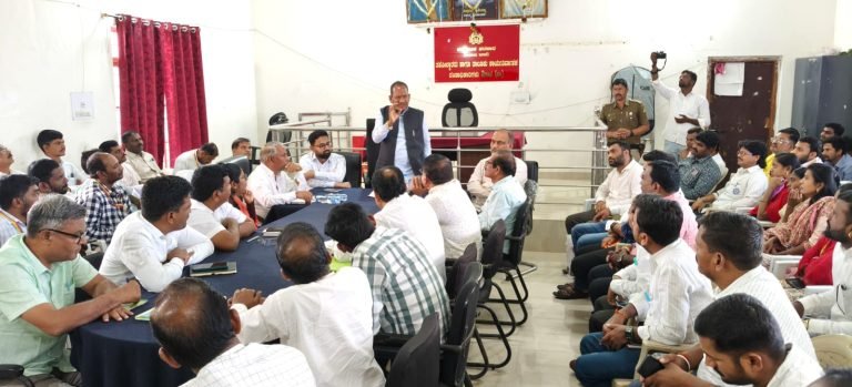 ಸಾರ್ವಜನಿಕರ ಕೆಲಸಗಳಲ್ಲಿ ವಿಳಂಬ ಸಹಿಸಲಾಗದು