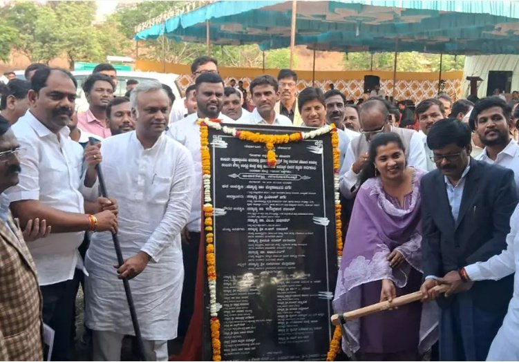 ಗುಲ್ಬರ್ಗಾ ವಿಶ್ವವಿದ್ಯಾಲಯದ ಆವರಣದಲ್ಲಿ ಕೌಶಲ್ಯಾಭಿವೃದ್ಧಿ ಕೇಂದ್ರಕೆ ಅಡಿಗಲ್ಲು..